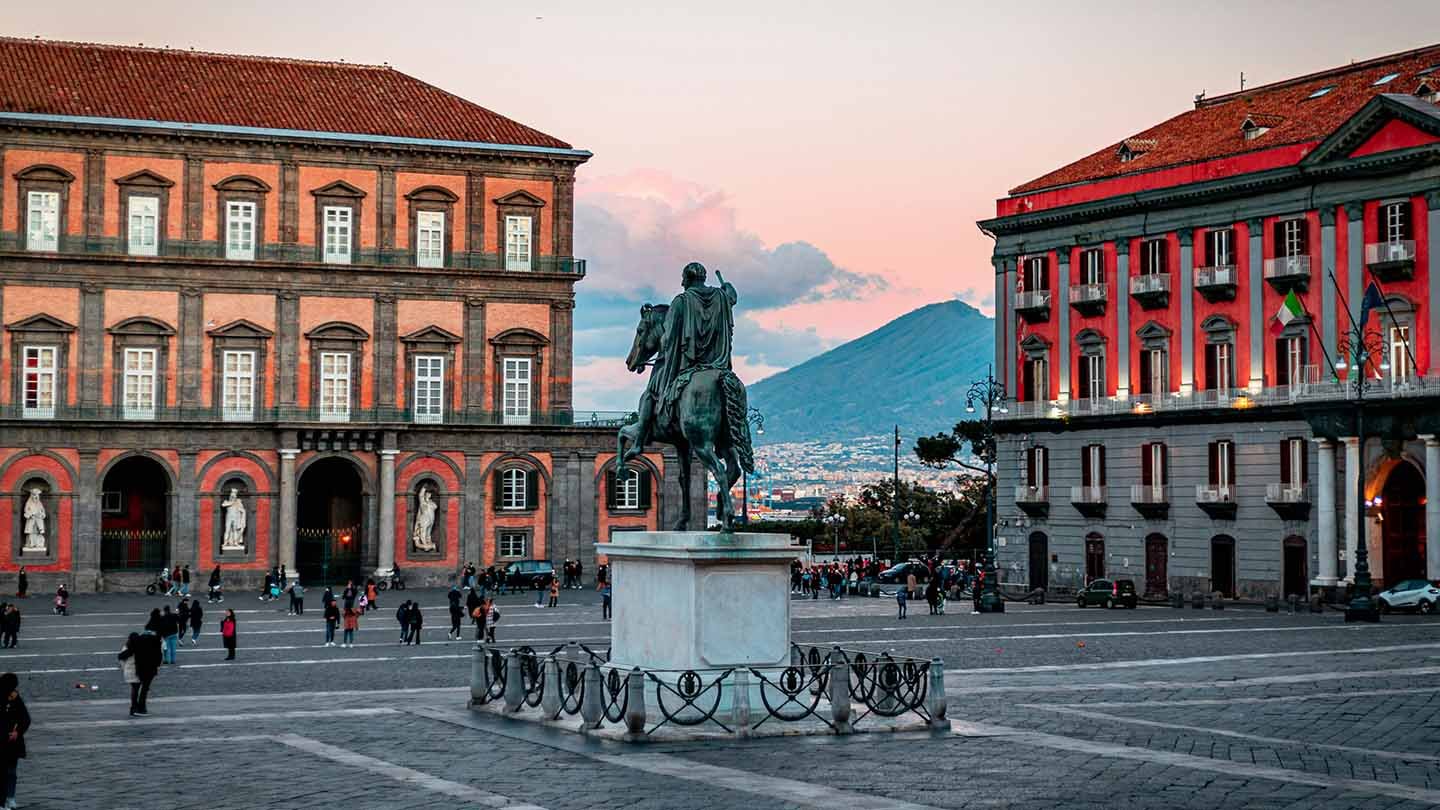 Immagine piazza Plebiscito